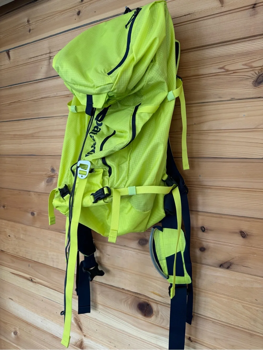 PATAGONIA | Ascensionist 35L Backpack Neon Yellow Alpine Climbing Hiking Retired